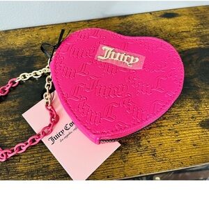 Juicy Couture Pink  Embossed Can't Tame Her Heart
Wristlet NWT / Coin Purse